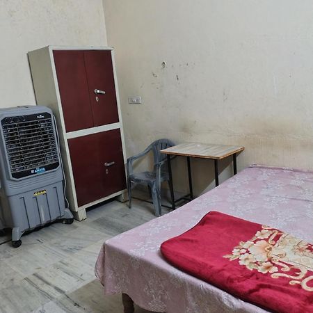 Joshi Guest House Allāhābād Junction Exterior foto